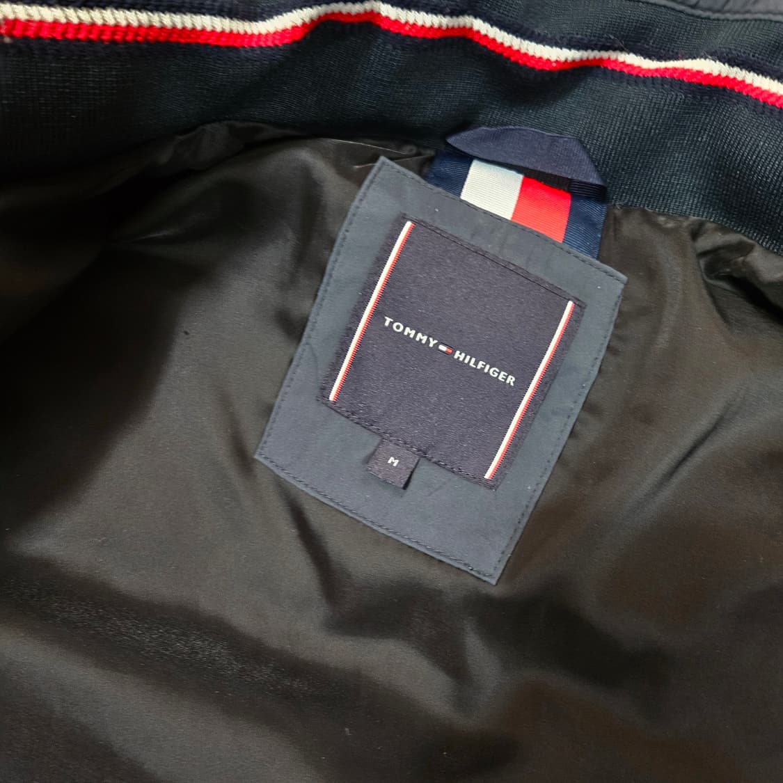 타미힐피거 구스다운 니트 레이어드 패딩 점퍼
M size 상품이미지6