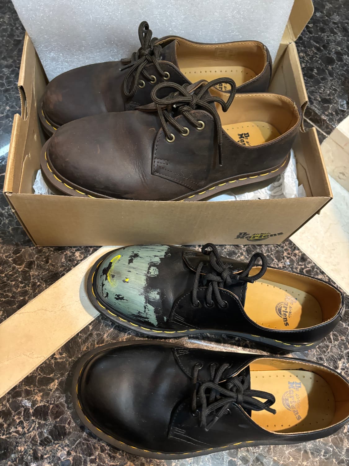 닥터마틴1461 크레이지호스 uk4 + 1461 uk4 일괄 상품이미지1