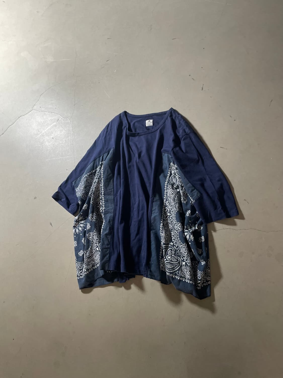 서스콰치패브릭 Bandana Panel T-shirt 상품이미지1