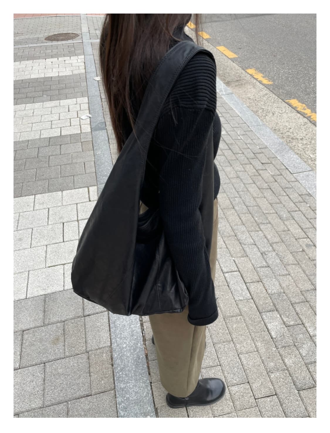 뮤로우 라이트 빅숄더백 상품이미지2