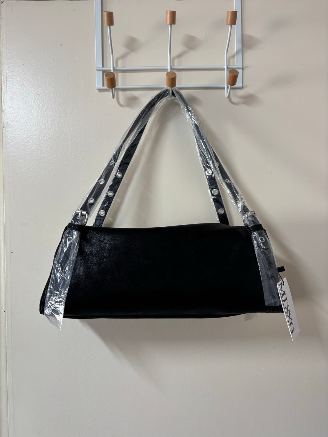 미쏘 아일렛 숄더백 블랙 상품이미지4