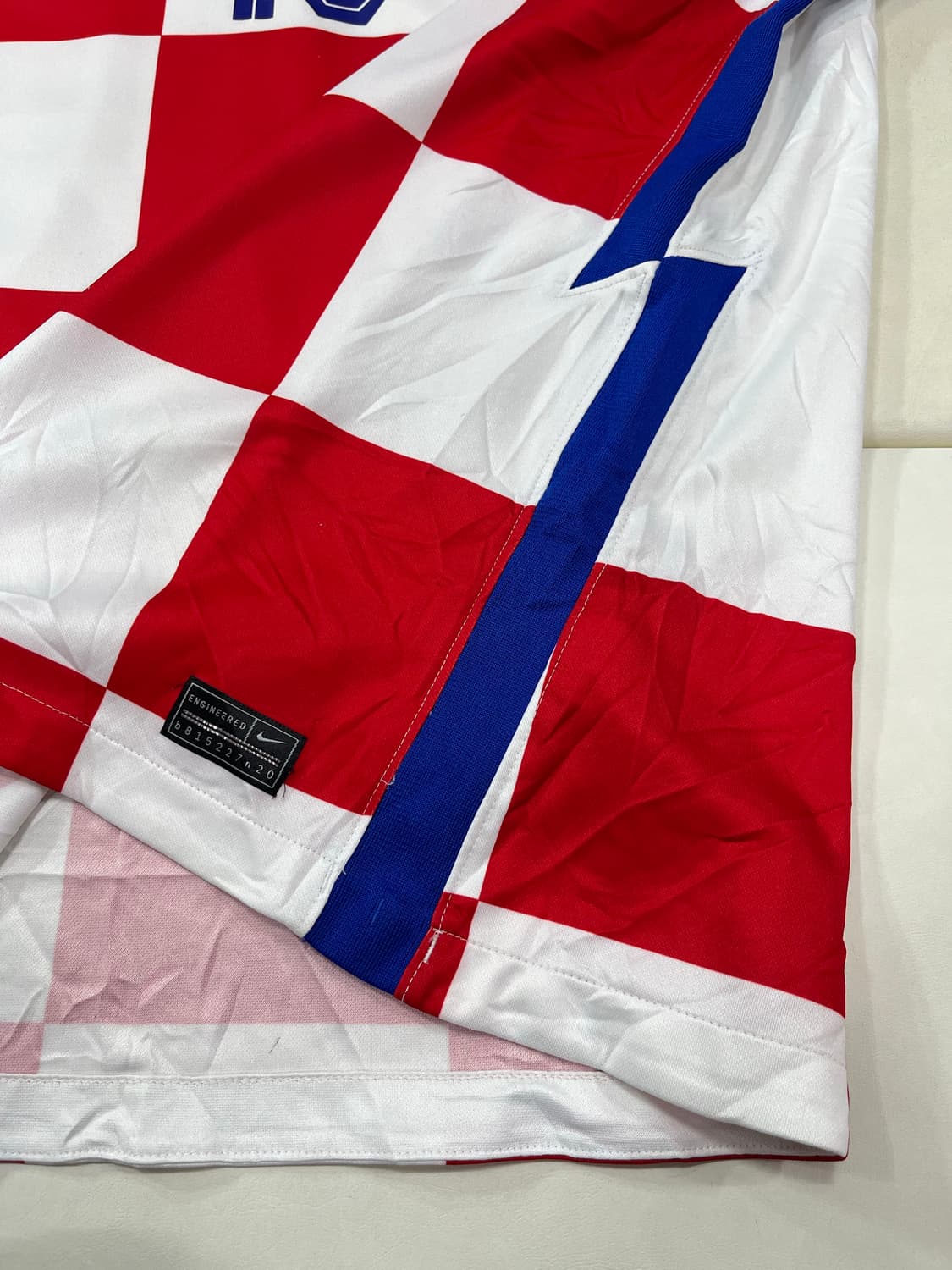 나이키 20-21 크로아티아 홈 루카 모드리치 상품이미지6