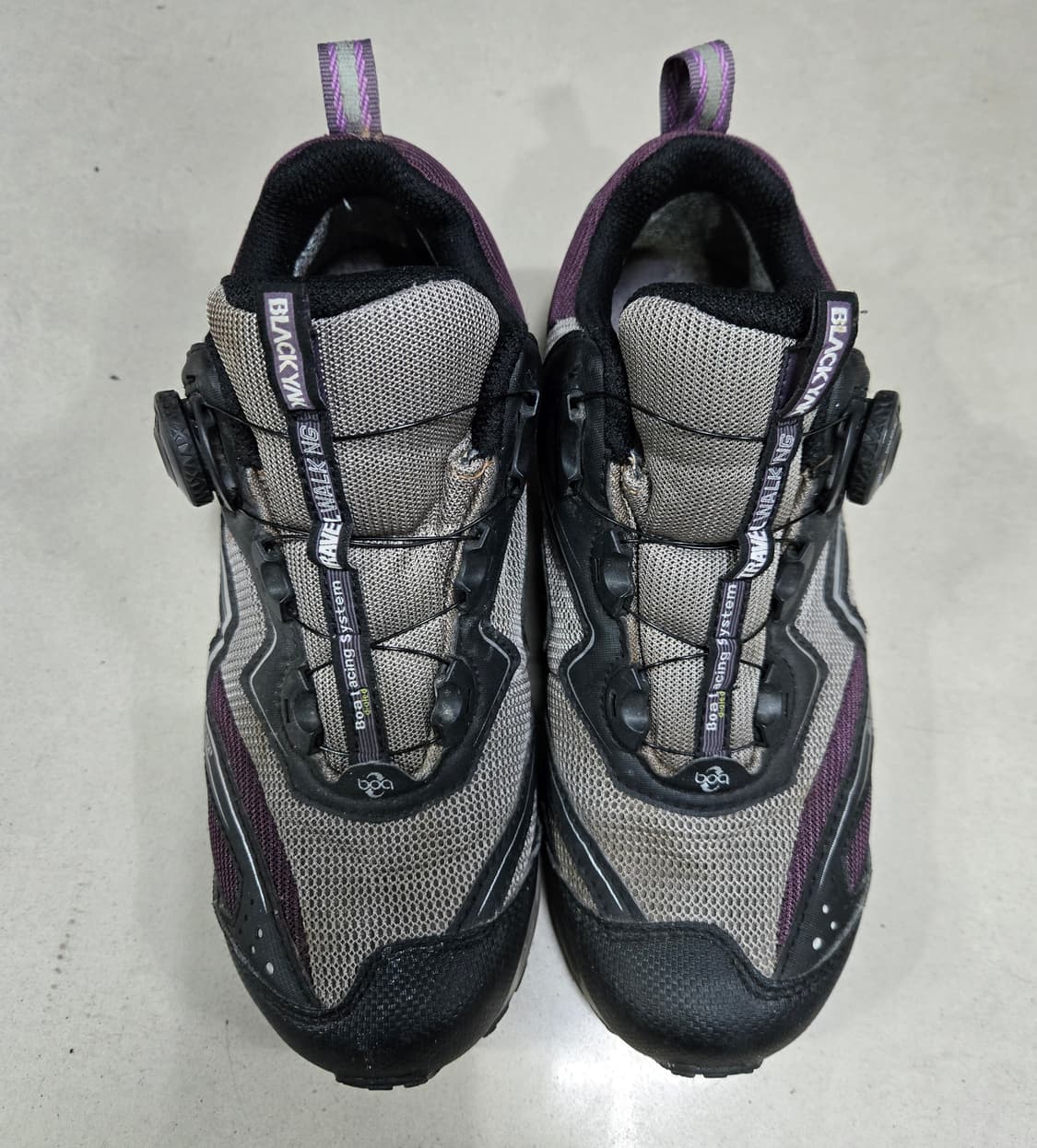 블랙야크 고어텍스 오솔라이트 보아 다이얼 트레일 등산화 250 상품이미지2