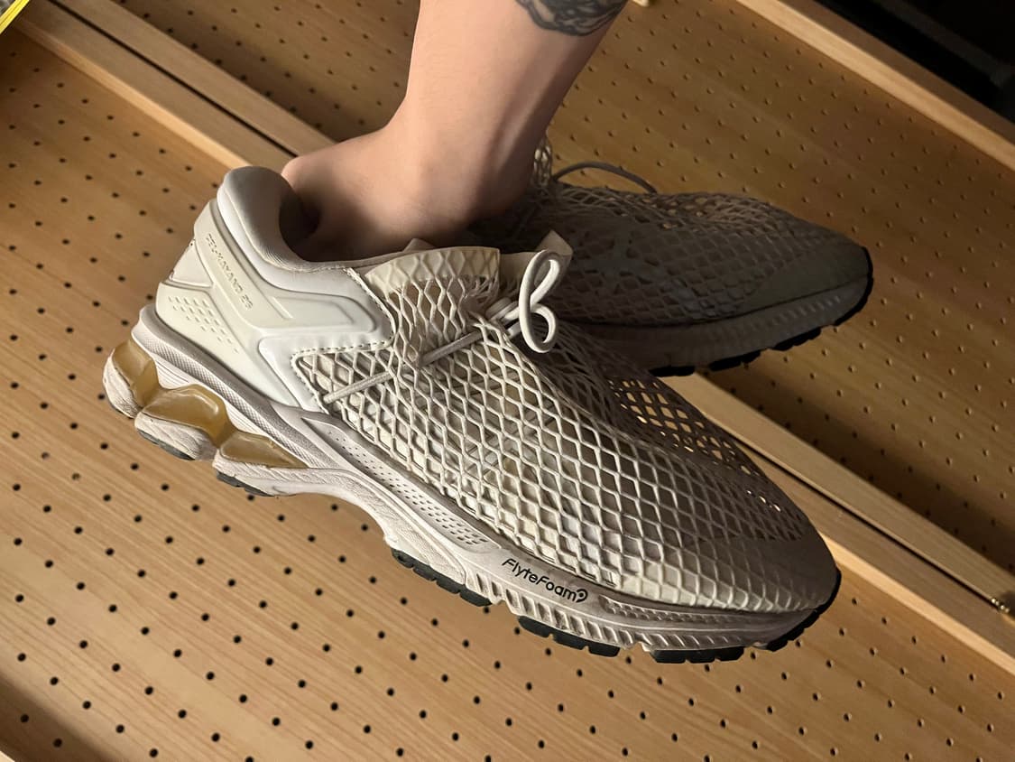 아식스x비비안웨스트우드 상품이미지2