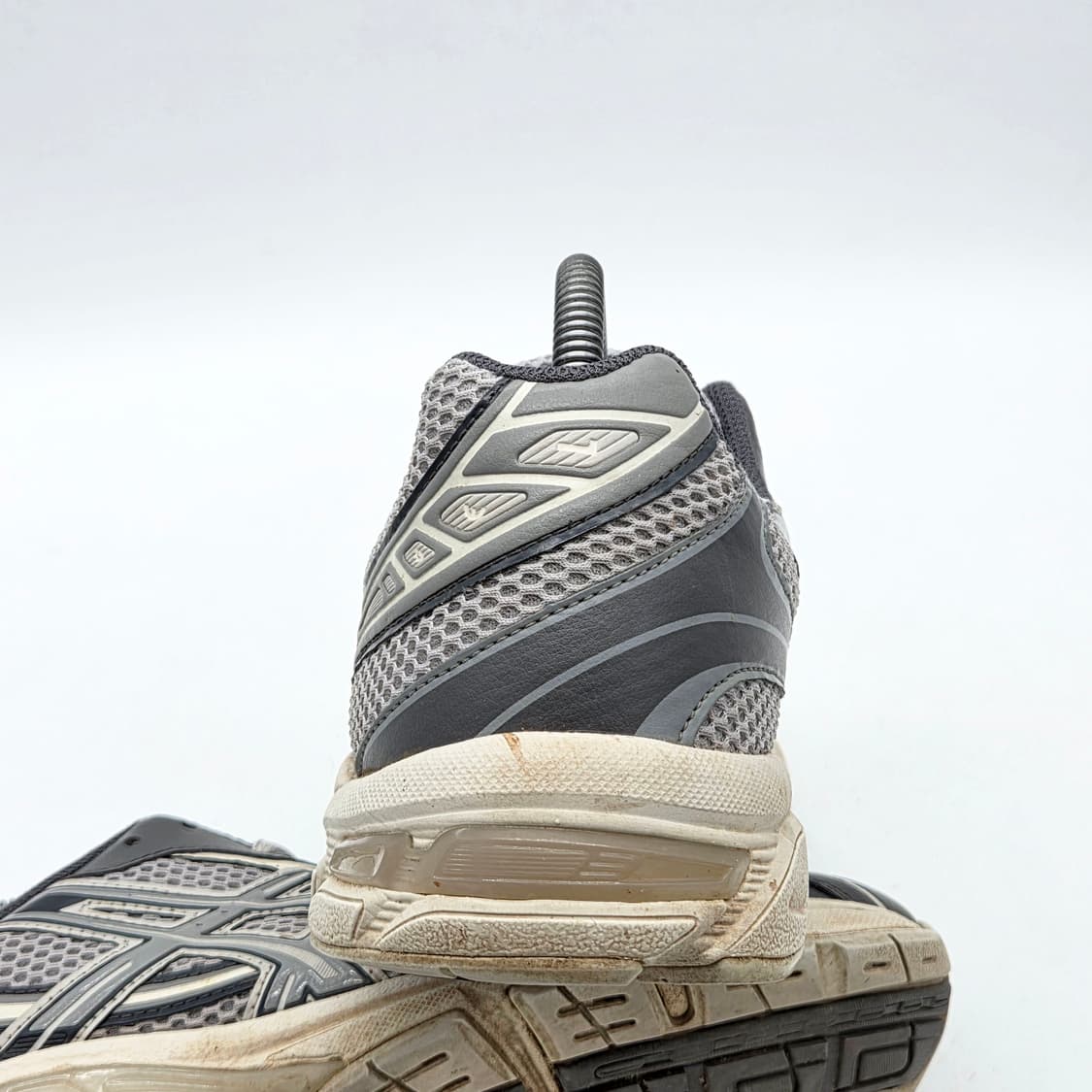 아식스 젤 1130 오이스터 그레이 클레이 그레이 (270) 상품이미지2