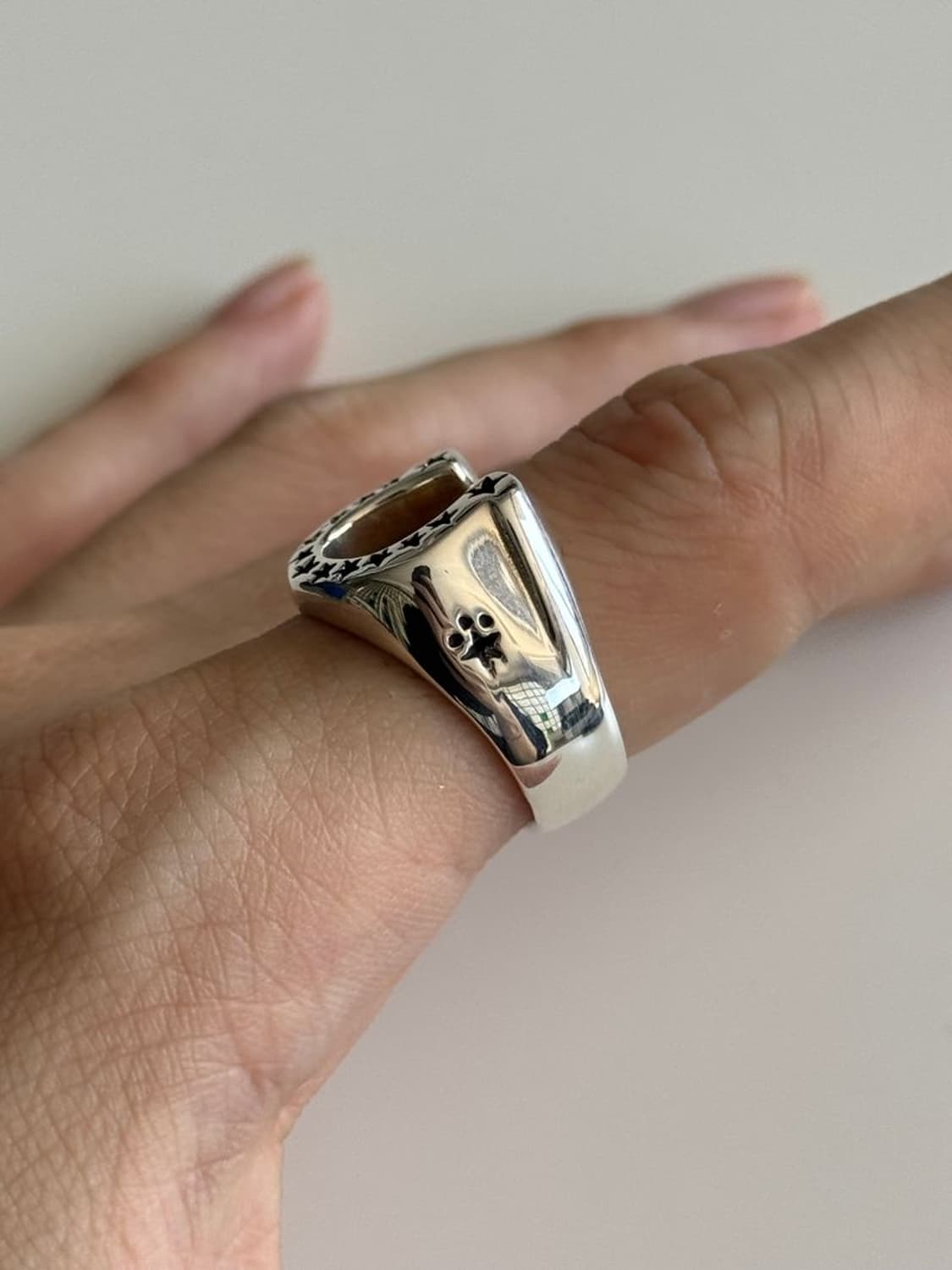 THICK STAR RING 두꺼운 별 고리 상품이미지2