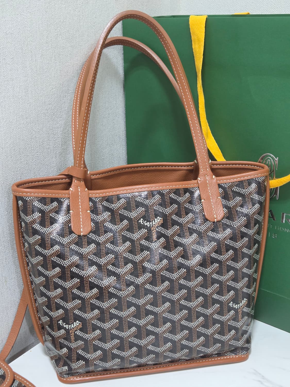 고야드 앙주 미니 백 Black Tan 상품이미지3