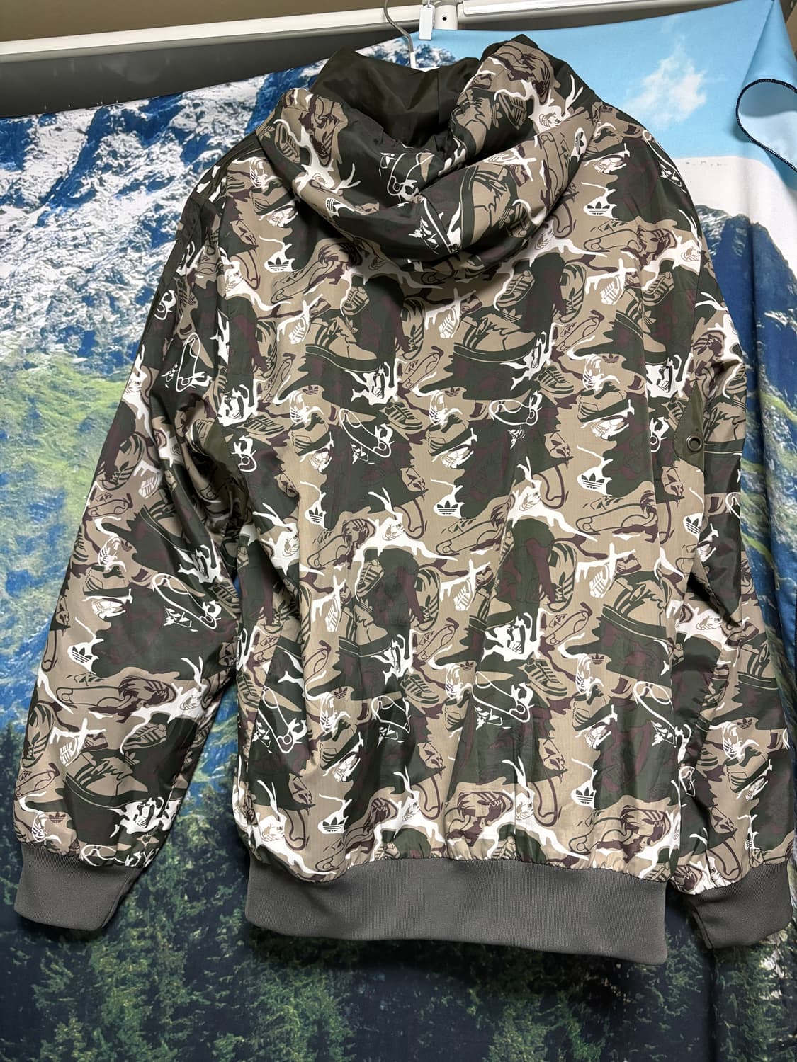 [아디다스] 슈퍼스타 카모 바람막이 상품이미지2