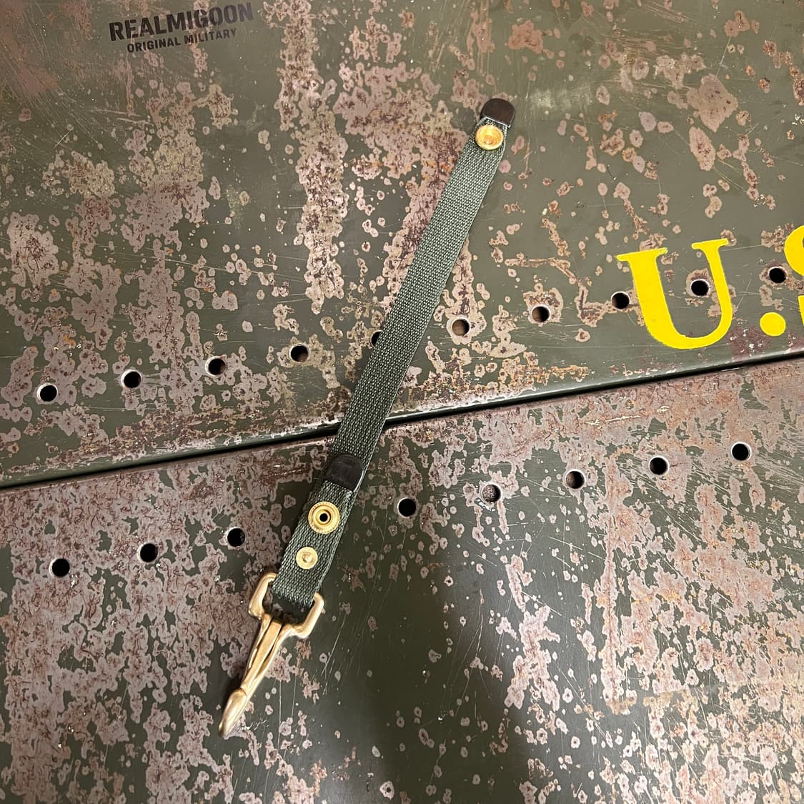 US Original Chin Strap Brass Key Clip 상품이미지3