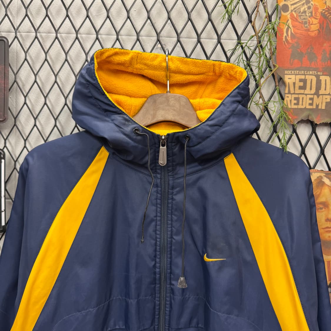 00s 나이키 올드스쿨 나일론 점퍼 옐로우 배색 라인 포인트 네이비 상품이미지3
