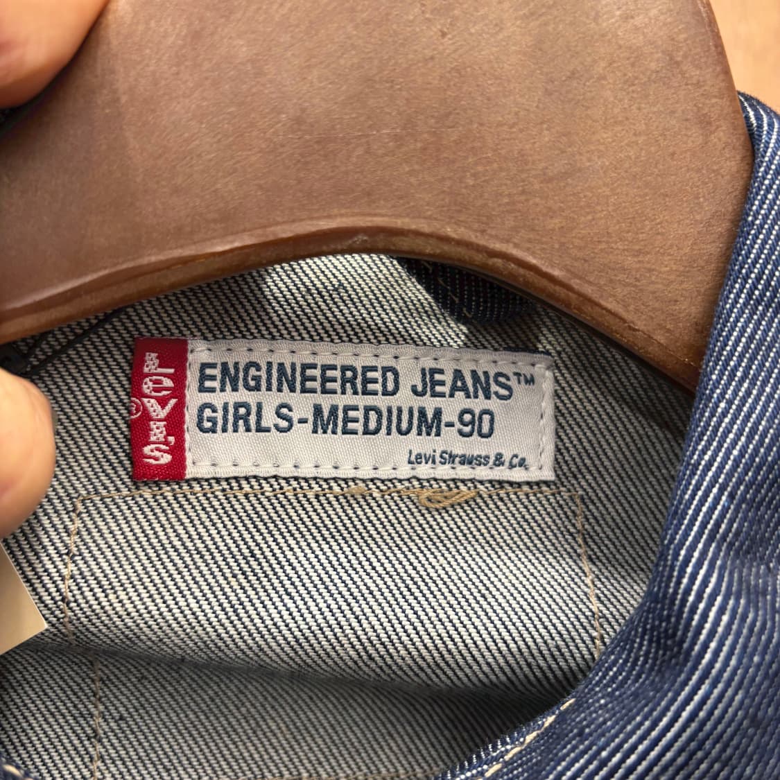 리바이스 엔지니어드 진스 걸즈 크롭 데님 자켓 레드 탭 포켓 디테일 진청 상품이미지8