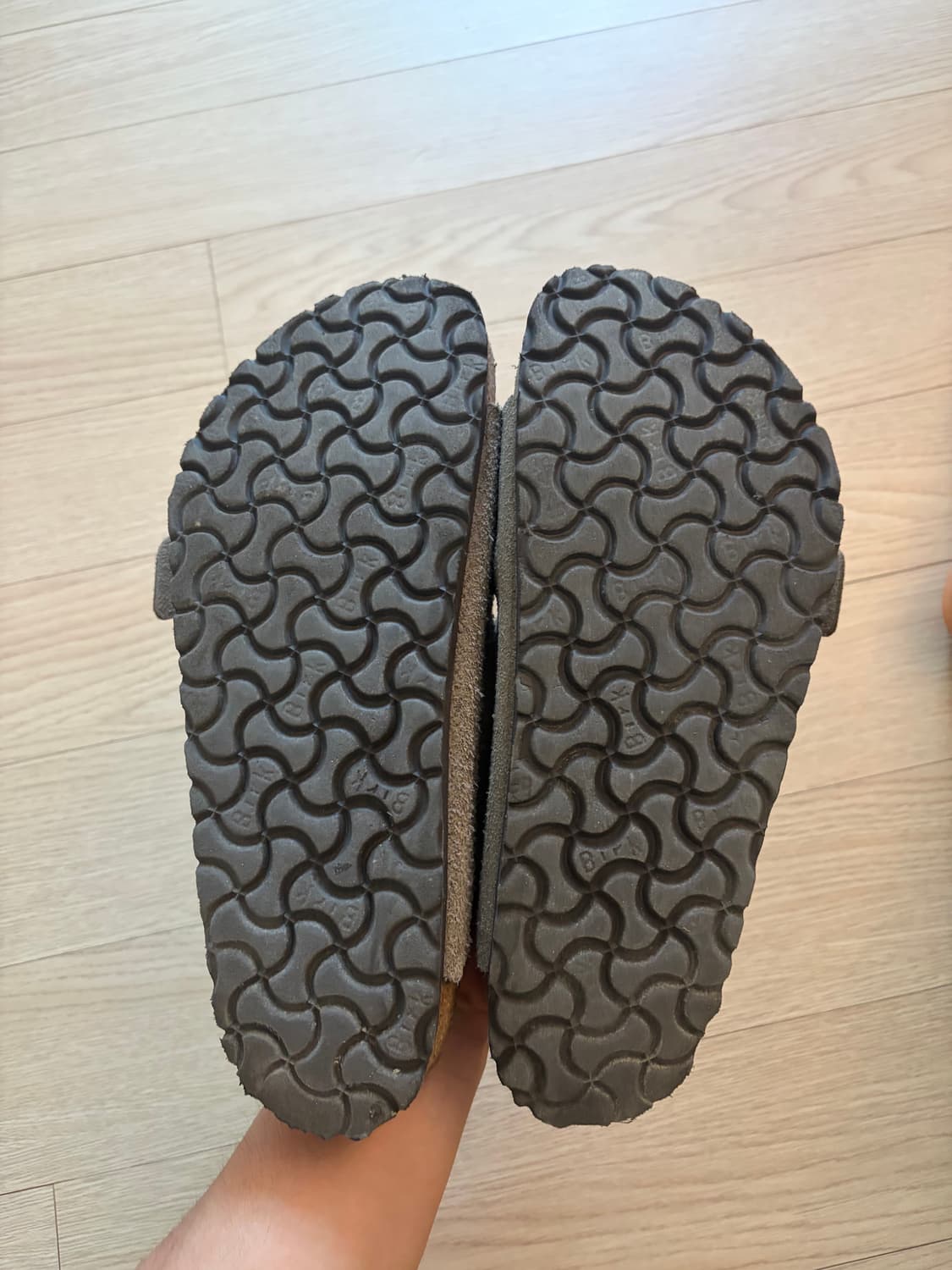 버켄스탁 아리조나 스웨이드 타우페 상품이미지5