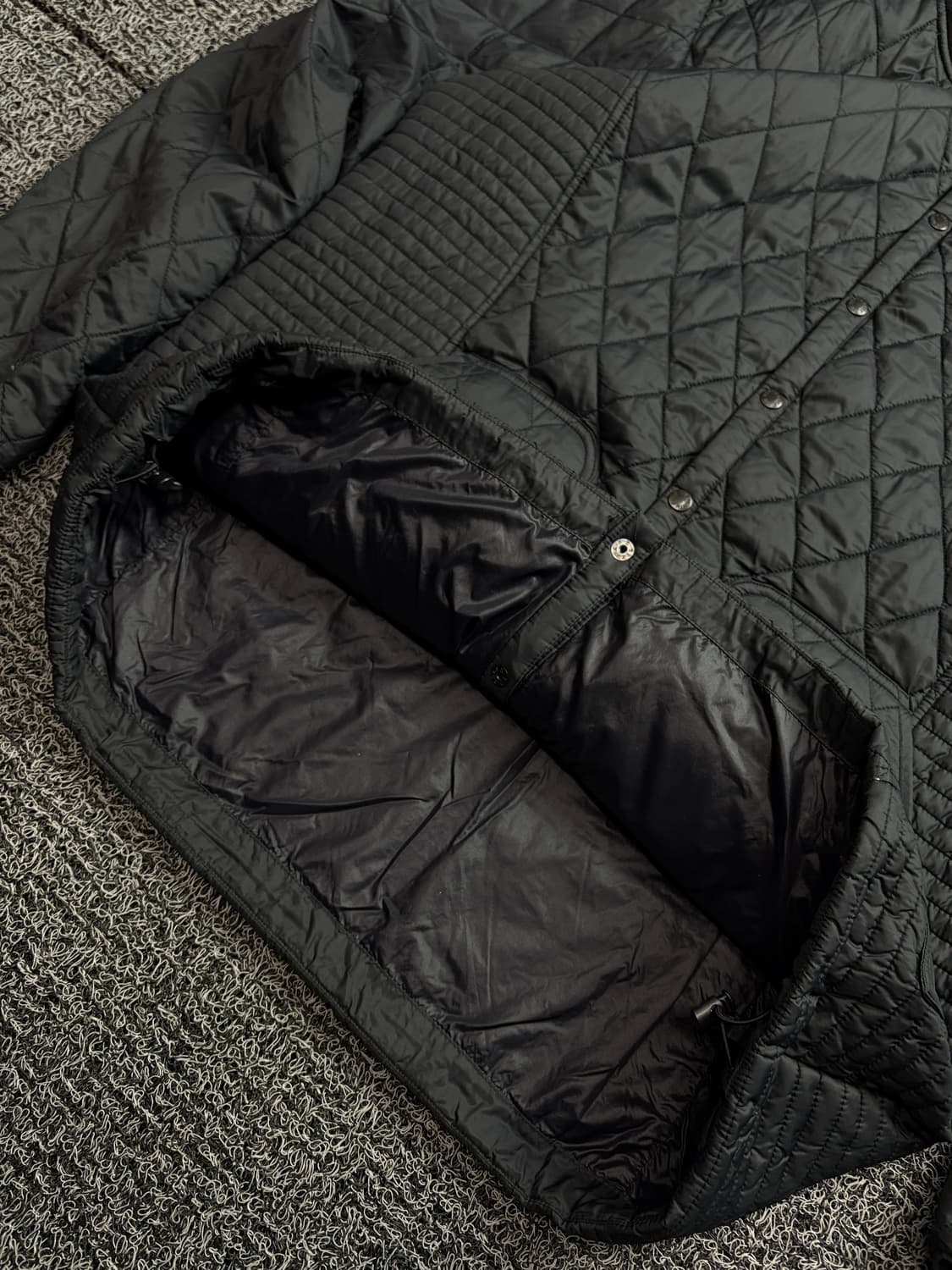 노스페이스 패치로고 킐티드 봄버 자켓 블랙 1835 상품이미지3