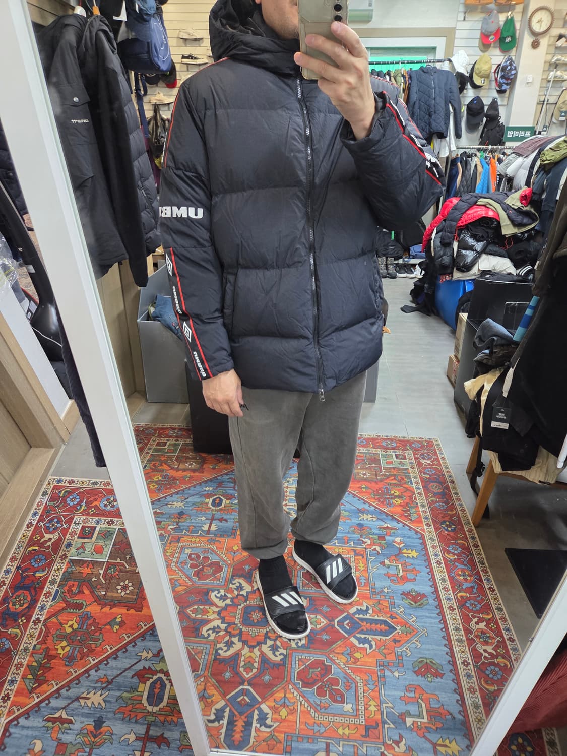 엄브로 사이드로고 덕다운 패딩 105 상품이미지7