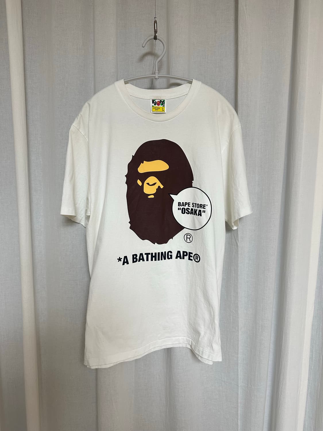 Bape (오사카스토어 한정) T-shirts 상품이미지1