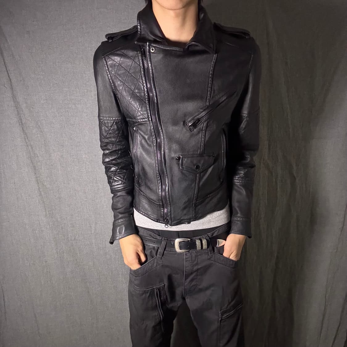 양가죽 퀄팅 라이더 숏 자켓 블랙 상품이미지2