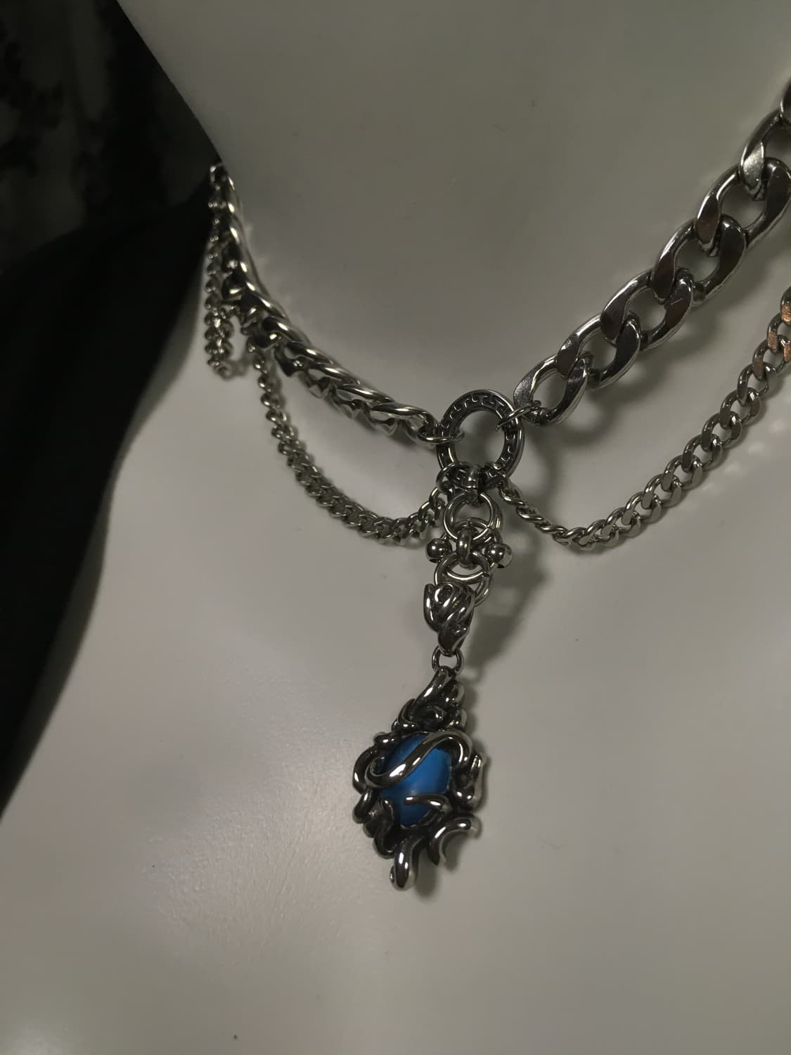 CHAIN CAPE NECKLACE 여자아이들 미연 착용 상품이미지2