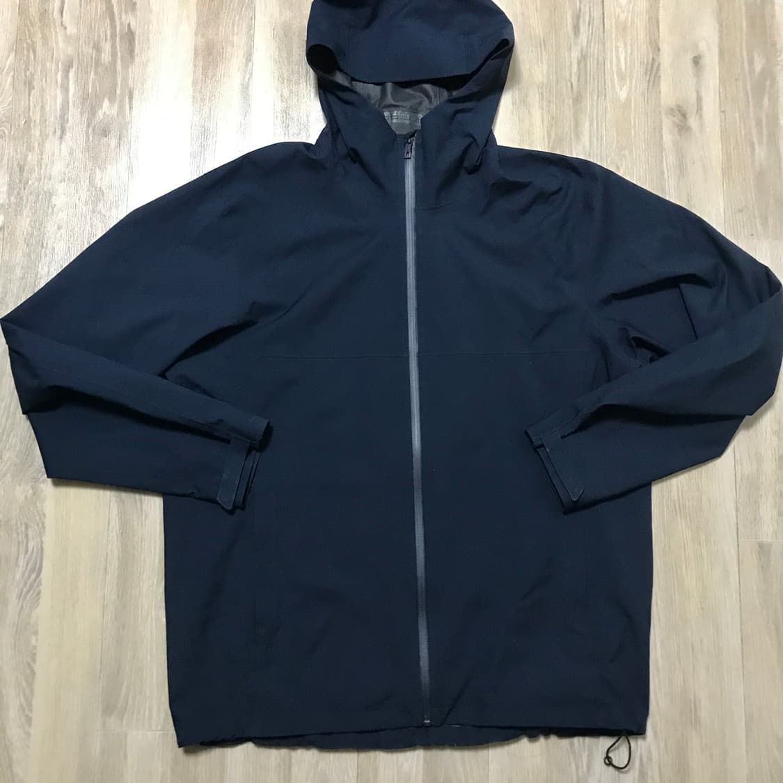 유니클로 블록테크 바람막이 자켓 XL 네이비 상품이미지2
