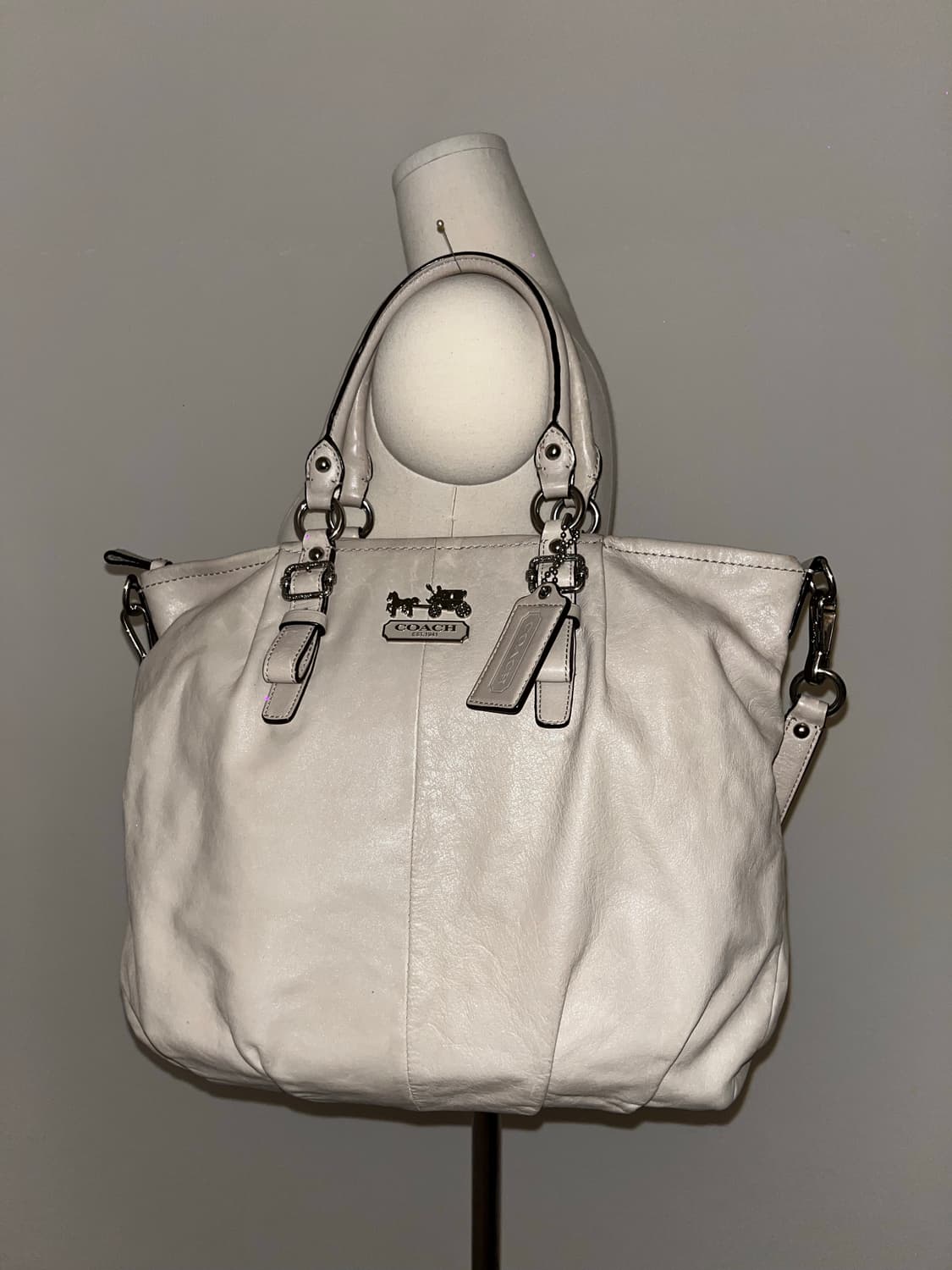 Coach Cream Gray Shoulder Bag 상품이미지2