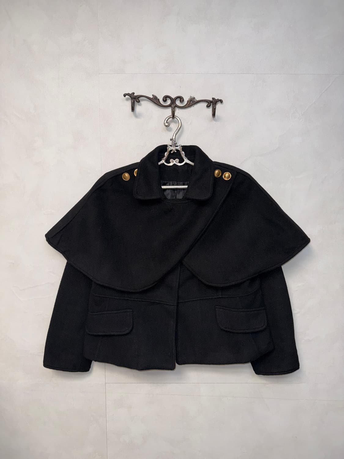 Black wrap cape button jacket  상품이미지1