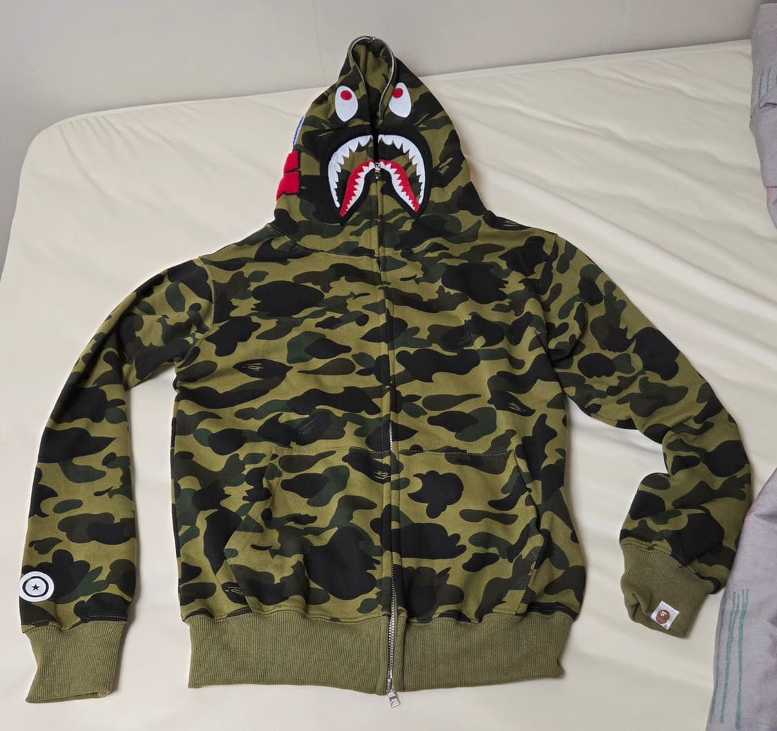베이프 Bape 1st camo shark full zip hoodie 상품이미지5