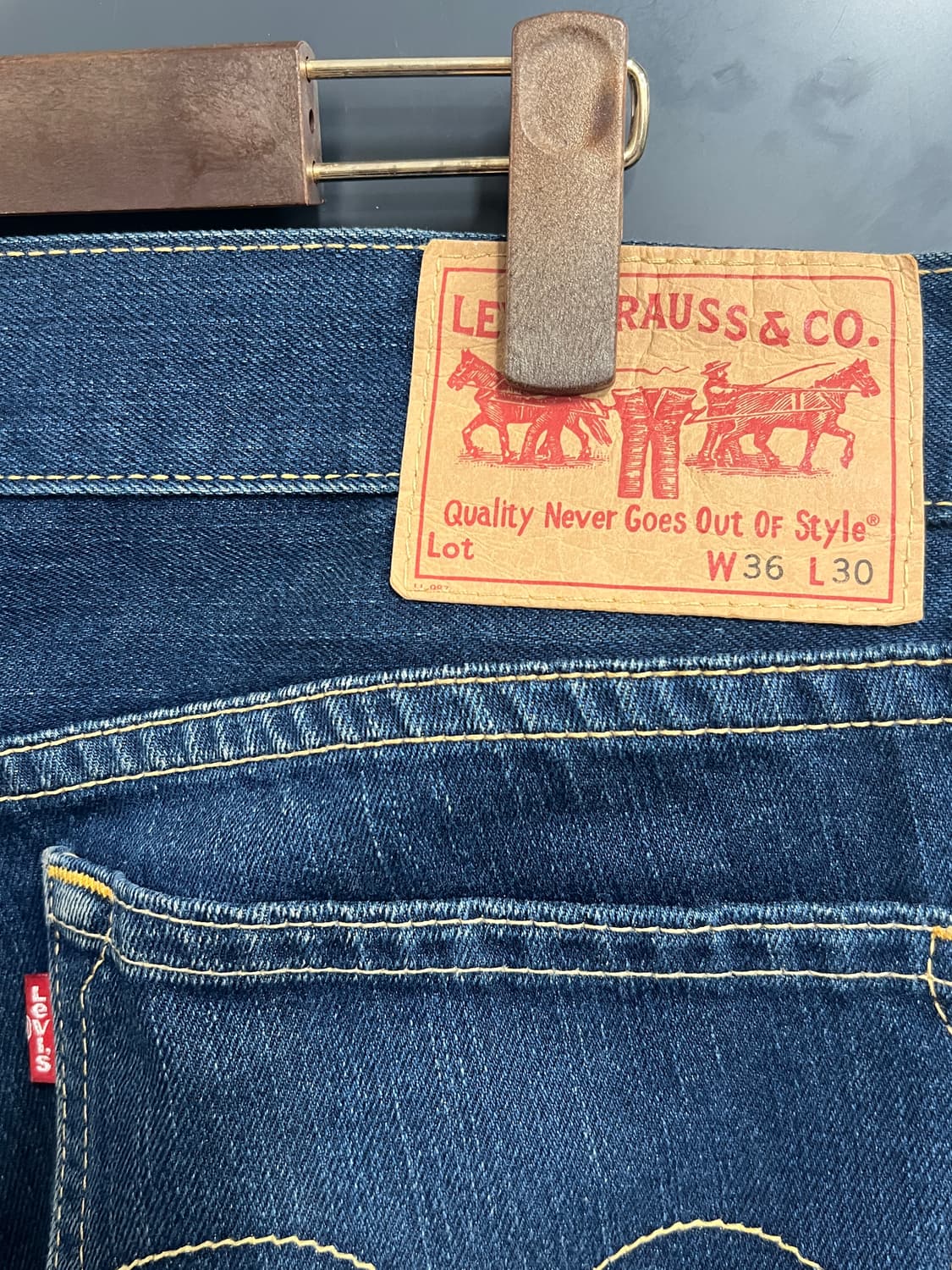 00s Levis 리바이스 Type1 루즈핏 데님 팬츠 상품이미지3
