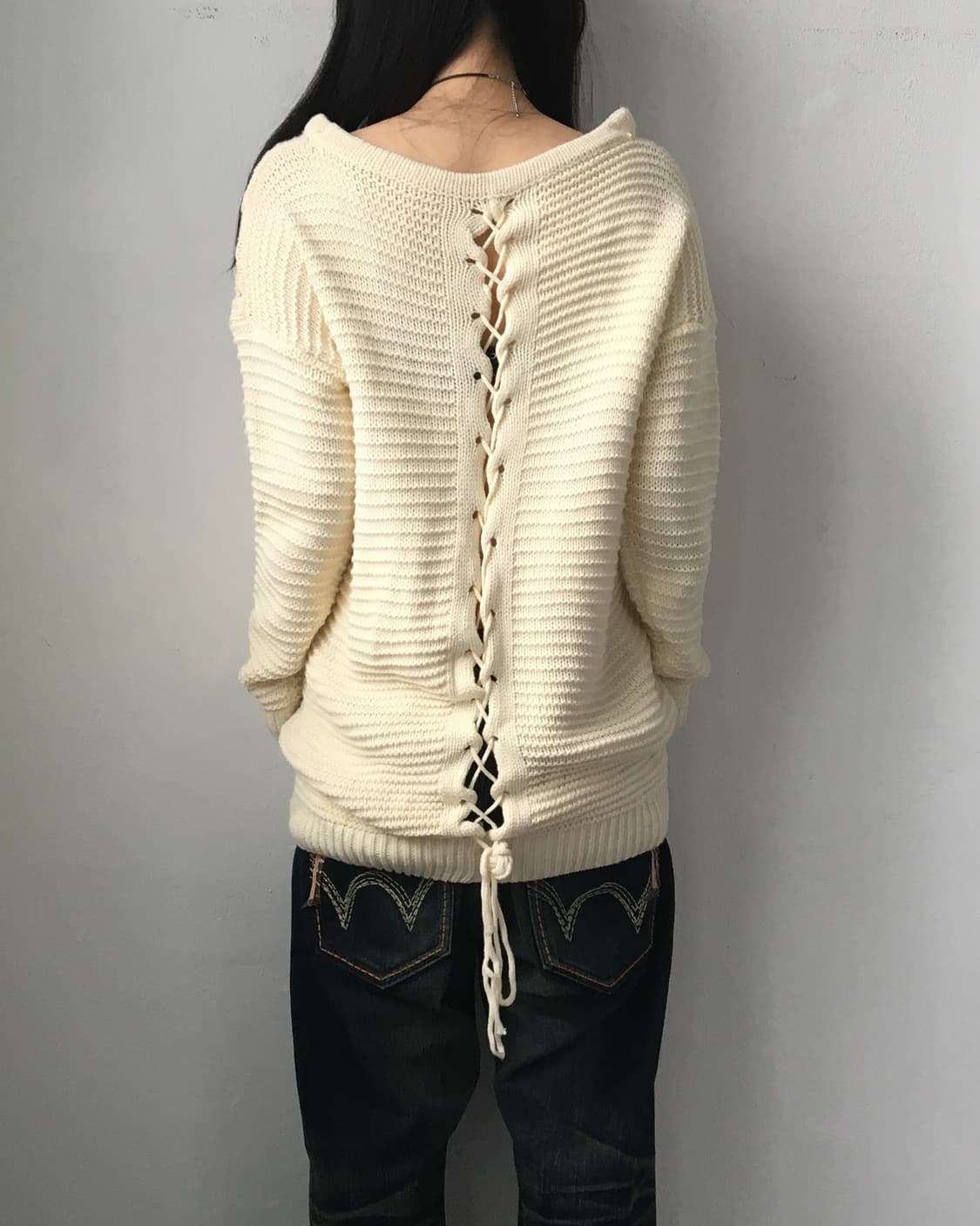 Back lace up point cable pattern knit 상품이미지2