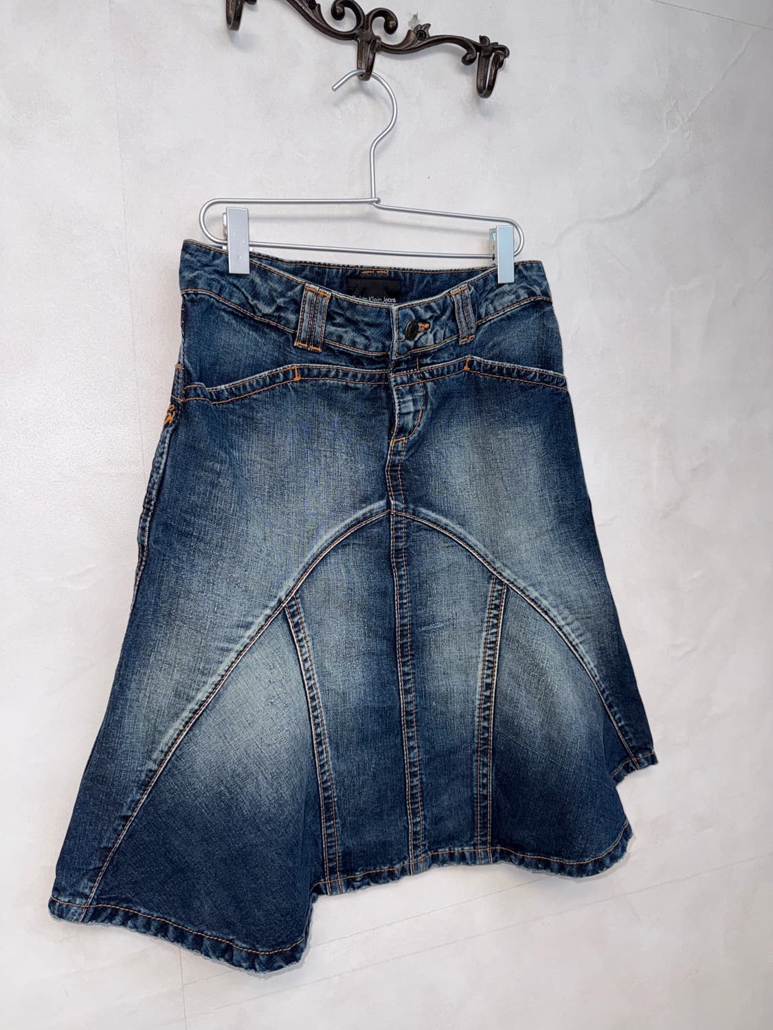 Calvin Klein washing denim line midi sk 상품이미지2