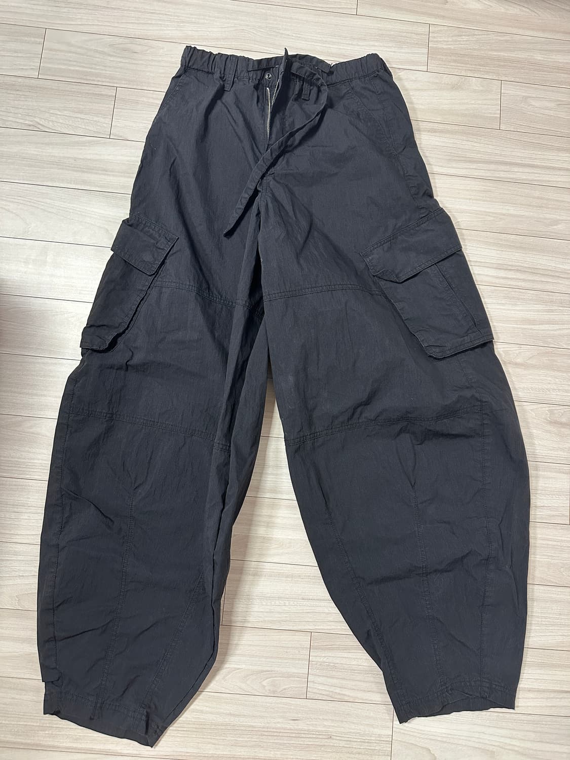 Maximal Ballon Cargo Pants - Black 상품이미지1