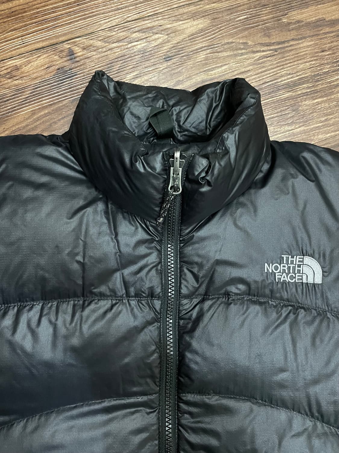 노스페이스 아콘카구아 써밋 다운 패딩 자켓 블랙 상품이미지2