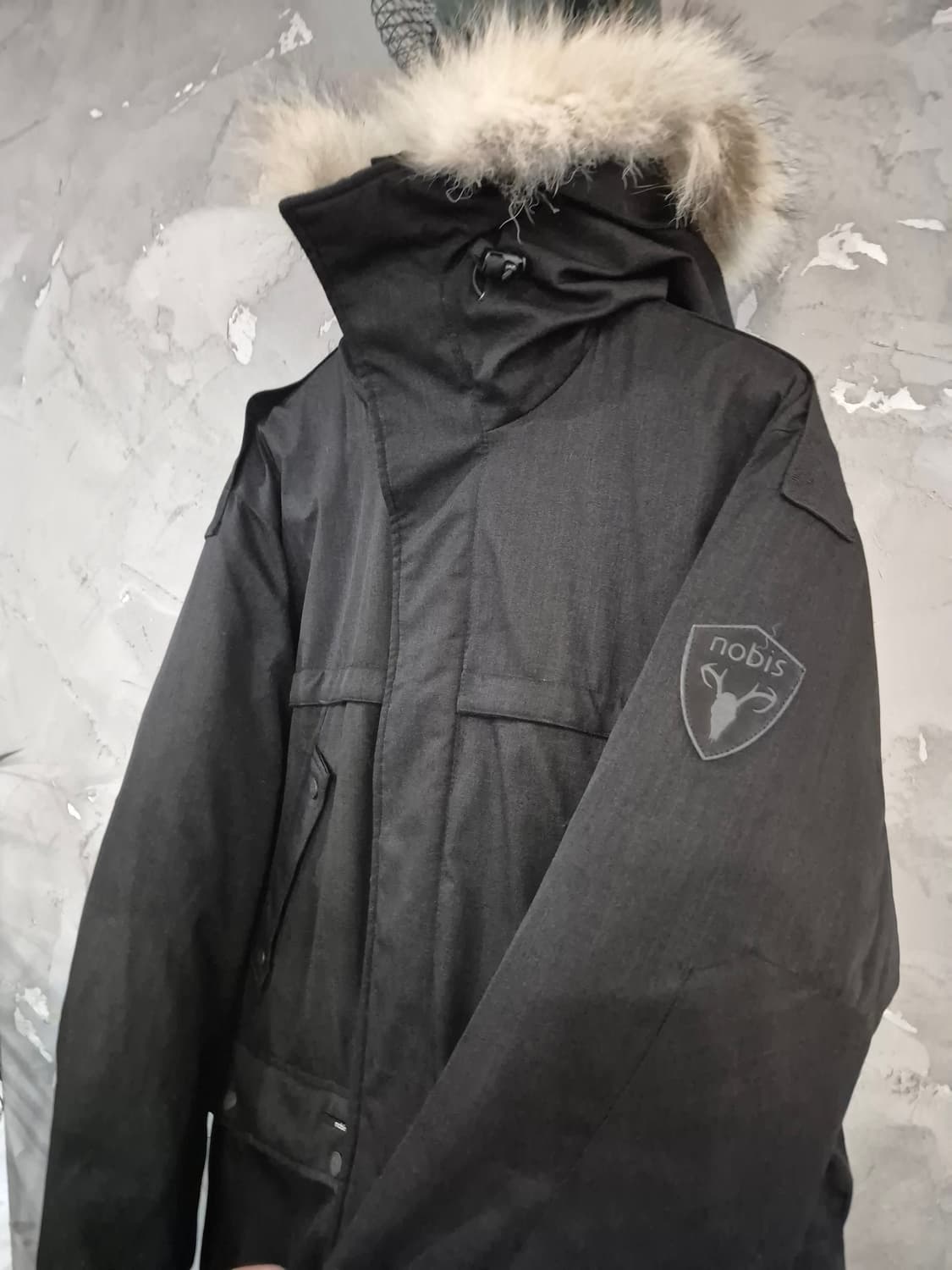 노비스 야테시 블랙 색상 패딩 L 상품이미지2