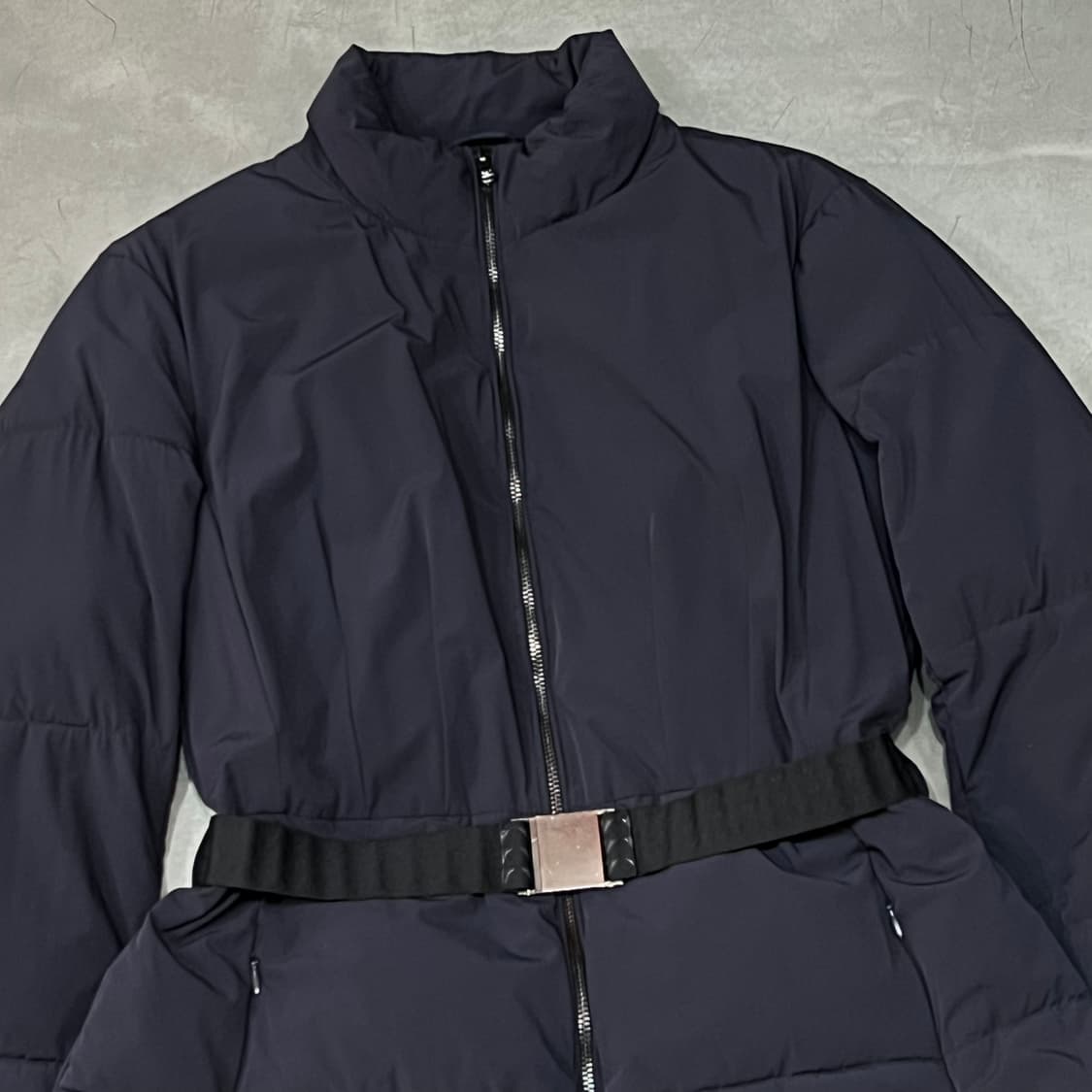  엠포리오 아르마니 버클 롱패딩 y15540 상품이미지3