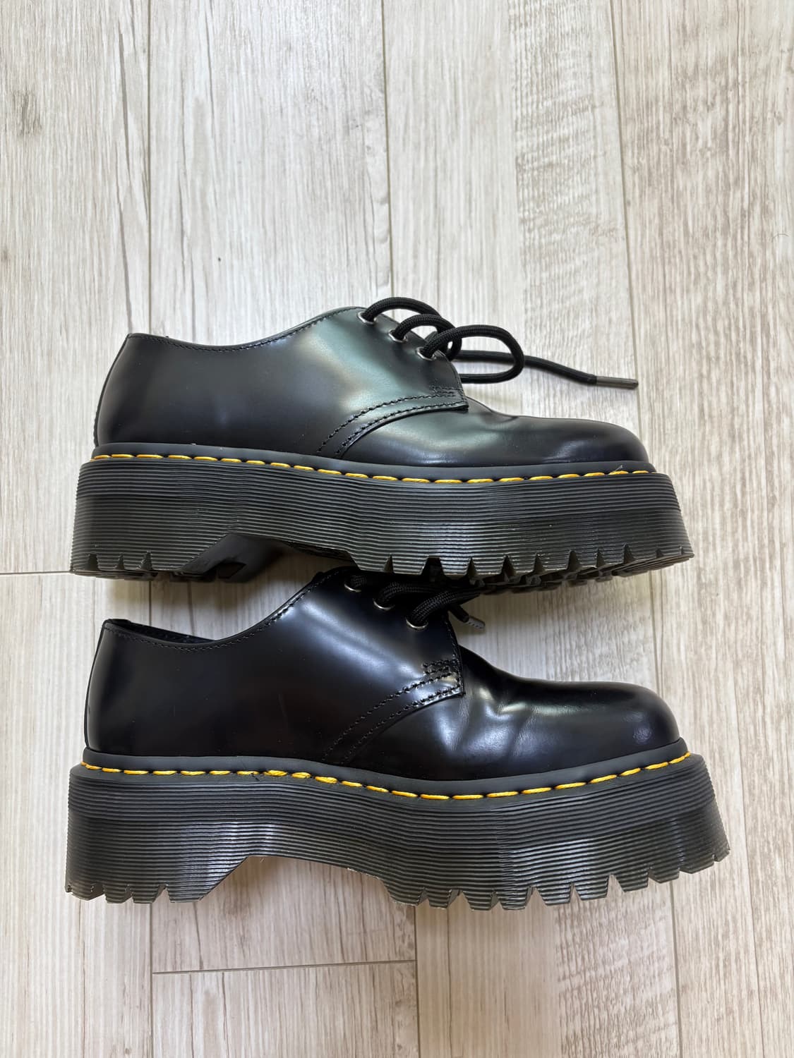 닥터마틴 1461 3홀 쿼드 240 상품이미지3