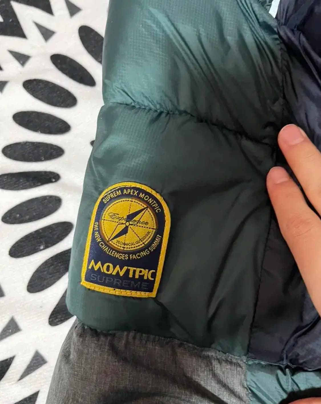 고프코어 몽피크 등산 패딩(L) 상품이미지2