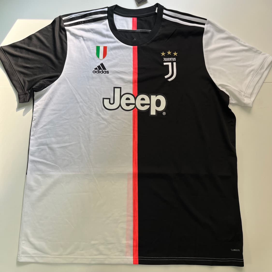유벤투스 홈 19/20 상품이미지1