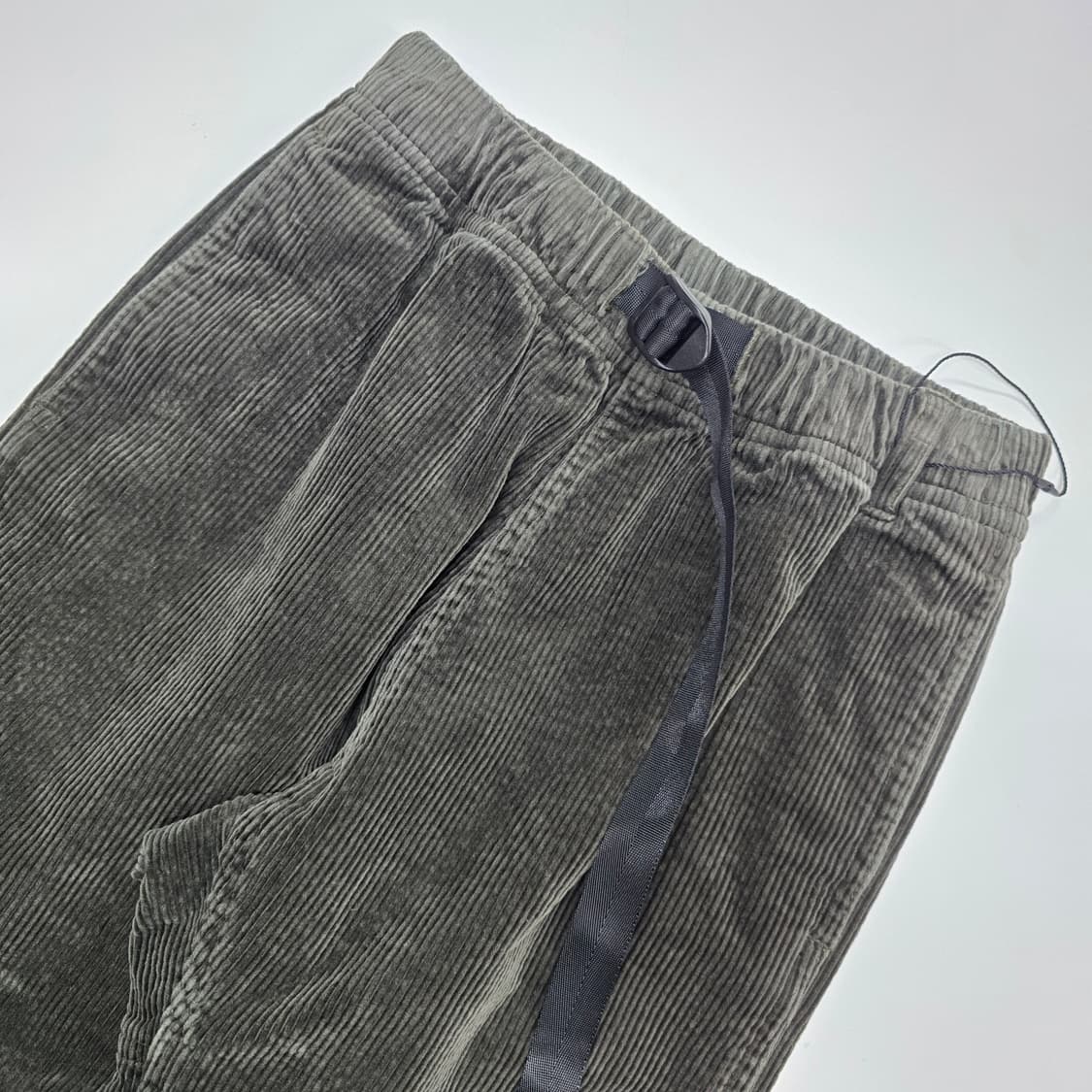 140 그라미치 카키 코듀로이 팬트 상품이미지2