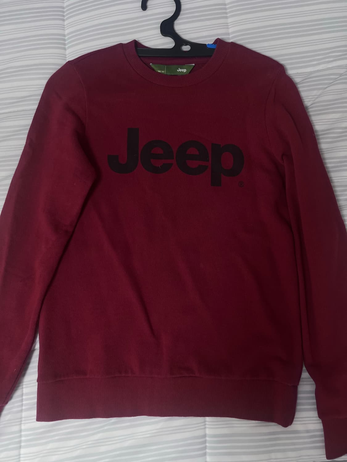 지프 맨투맨 버건디색 새상품  상품이미지1