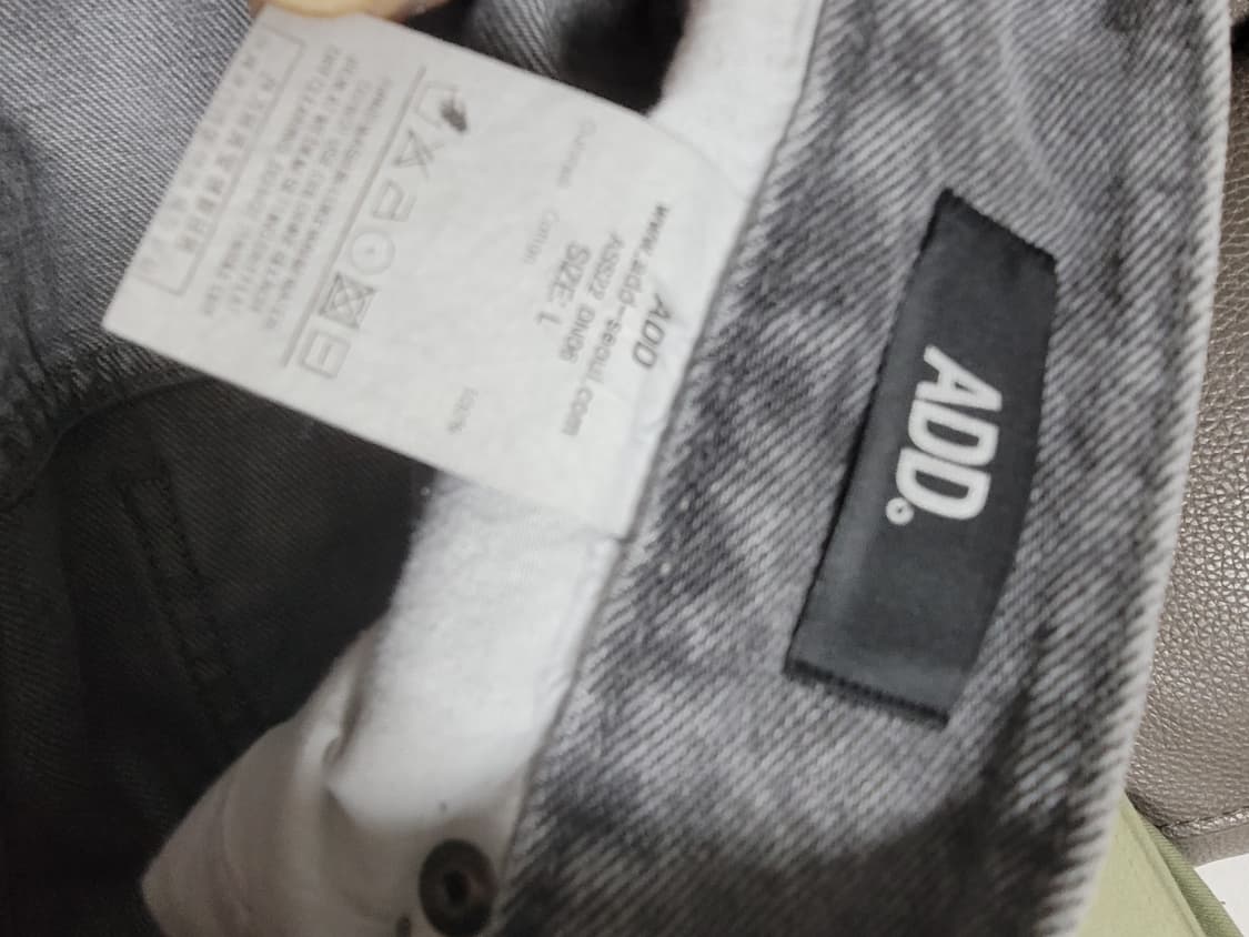 ADD 피그먼트 데님 오버핏 팬츠 L표기 허리31 기장98 상태극상

허 상품이미지4