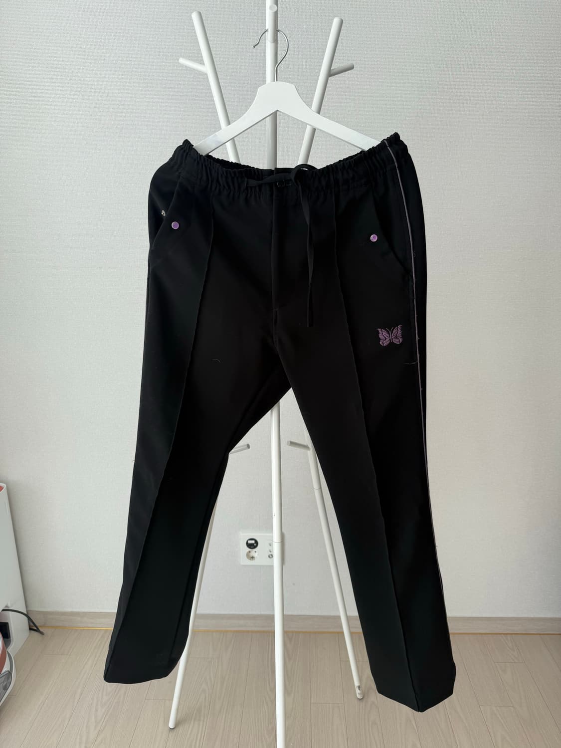 니들스 부츠컷 트랙팬츠 상품이미지2