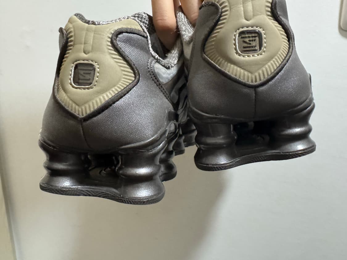 나이키 샥스 TL khaki 240,US7 상품이미지5