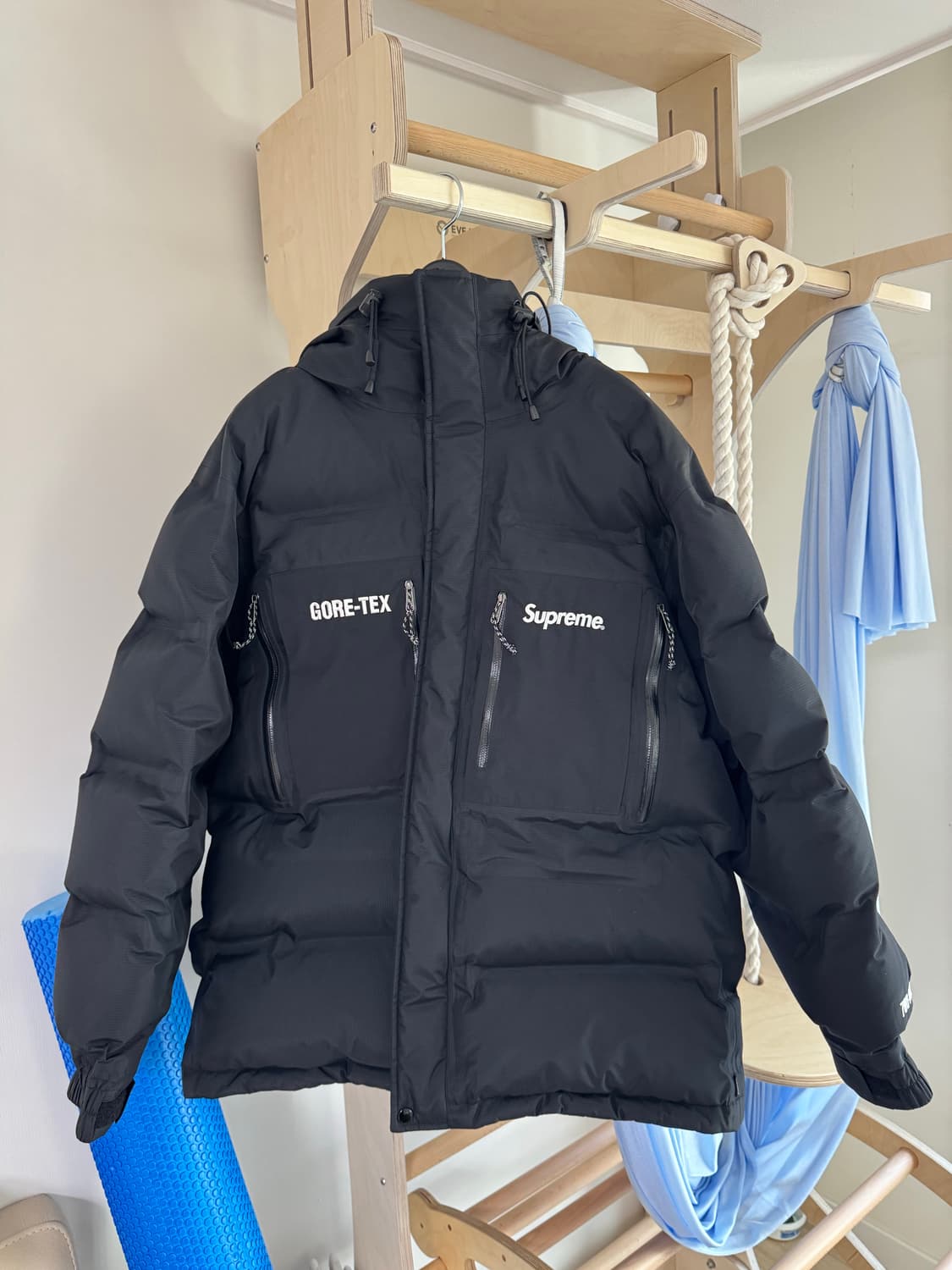 슈프림 고어텍스 700필 다운 패딩 파카 M 상품이미지4