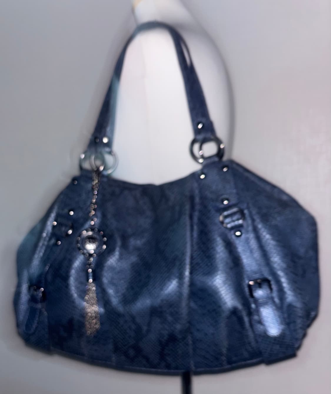 🚨연말세일🚨Anne klein navy shoulder bag 상품이미지2