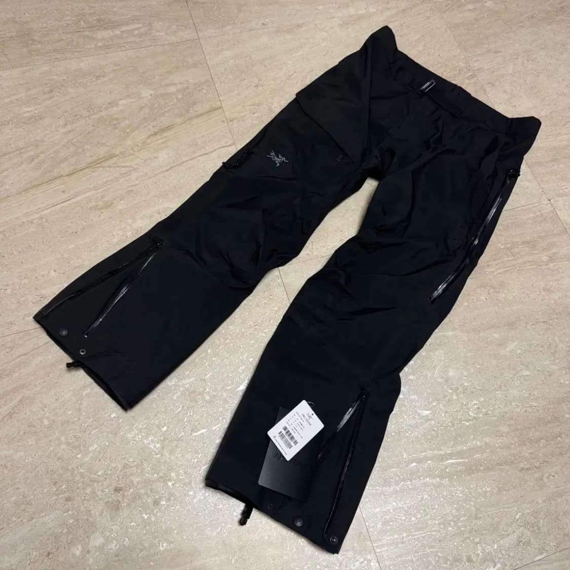 [L] 아크테릭스 베타AR 고어텍스 팬츠 블랙 상품이미지2