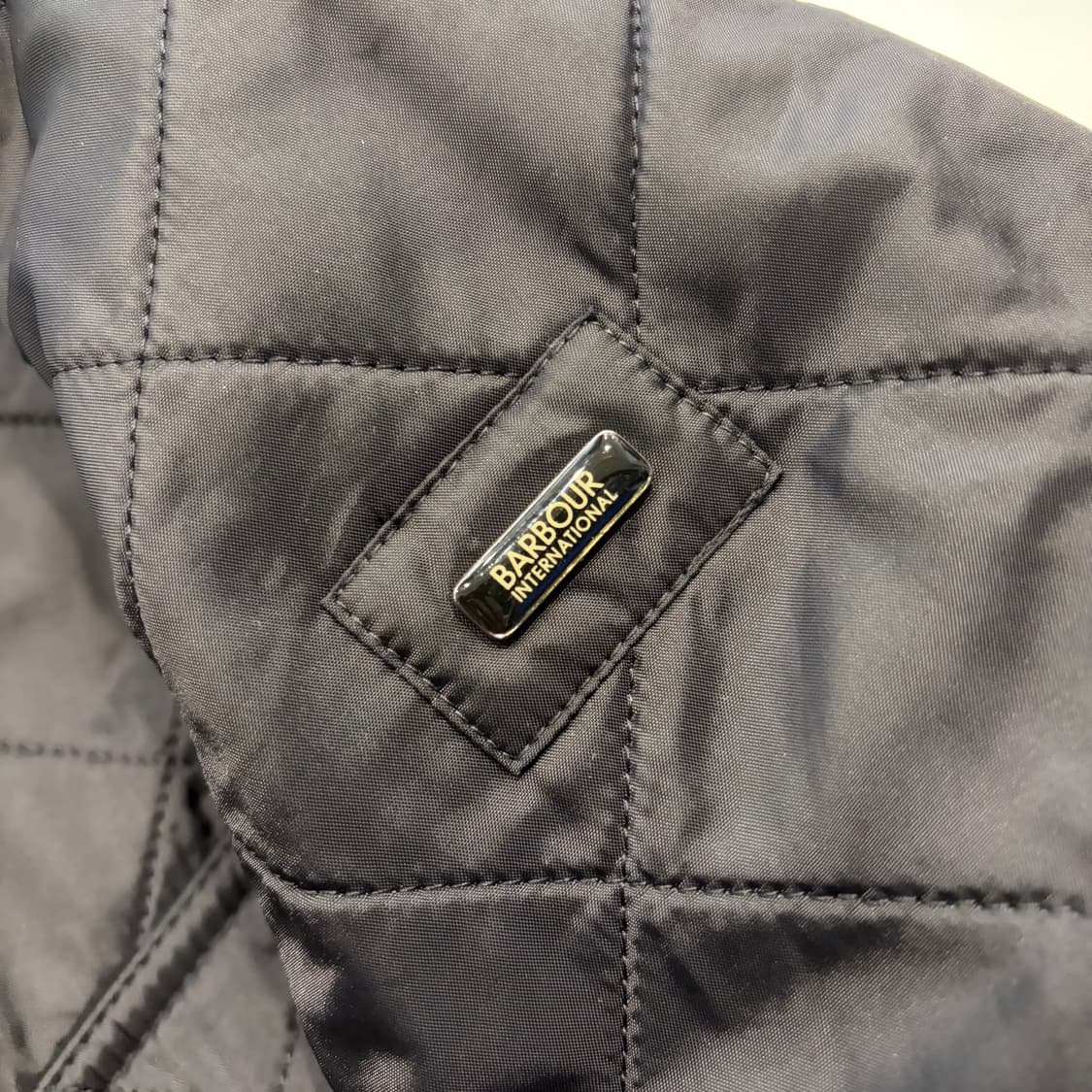 [XL] 바버 인터네셔널 아리엘 폴라퀄트 블랙 퀼팅 자켓 D67 상품이미지4