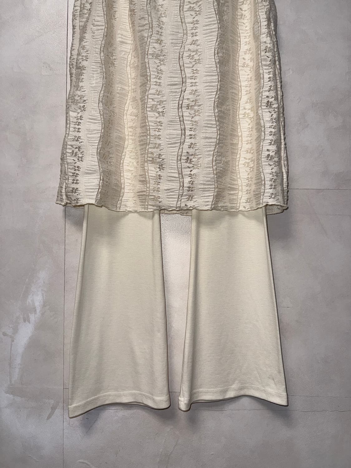 Ivory floral lace bootscut skirt pants 상품이미지3