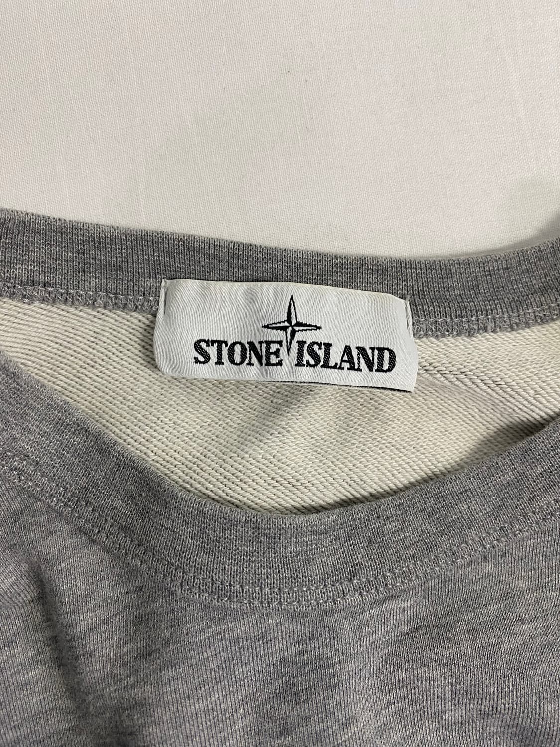 스톤아일랜드 와펜패치 그레이 맨투맨 M <274> 상품이미지4