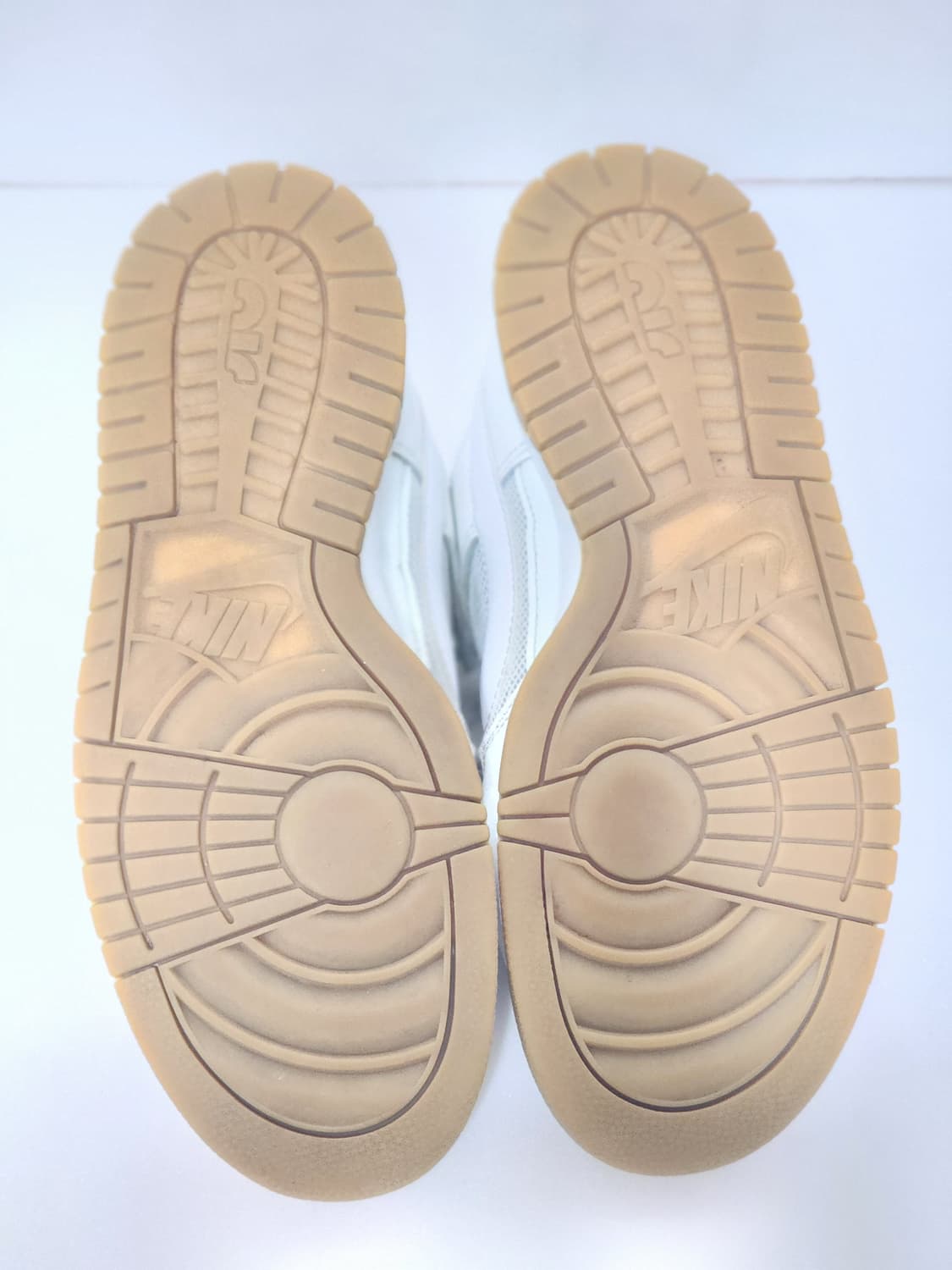 나이키 덩크 로우 레트로 프리미엄 화이트 275mm 상품이미지7