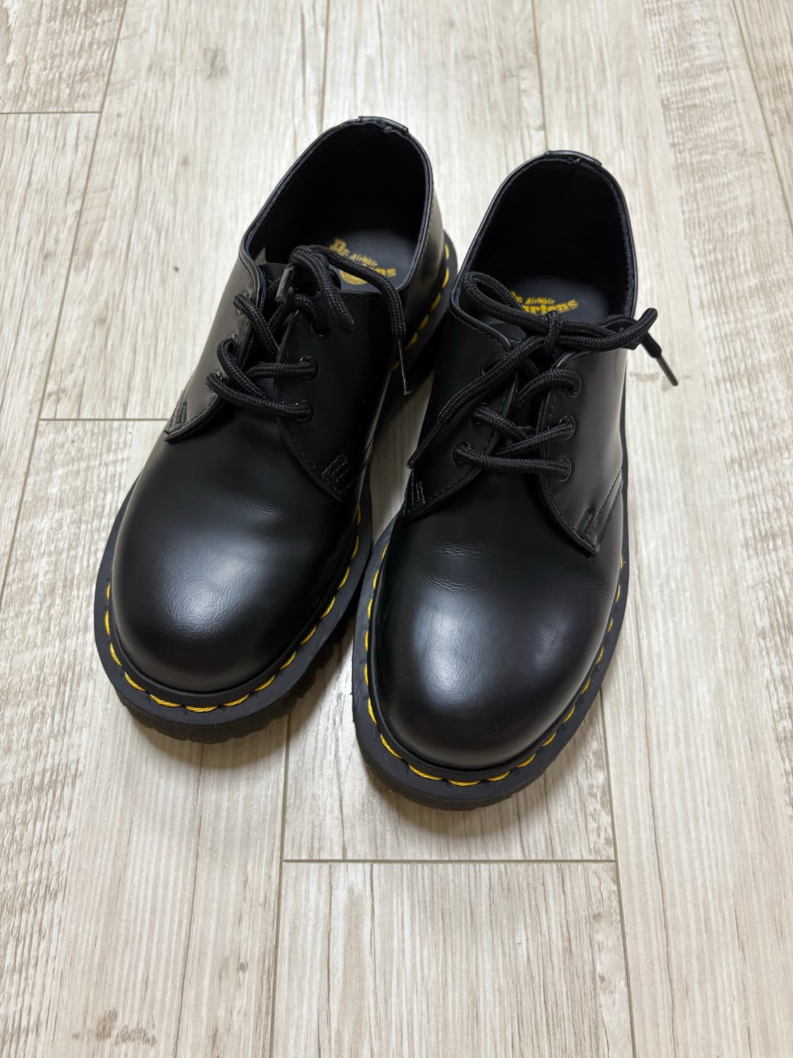 닥터마틴 1461 3홀 벡스 230 상품이미지1