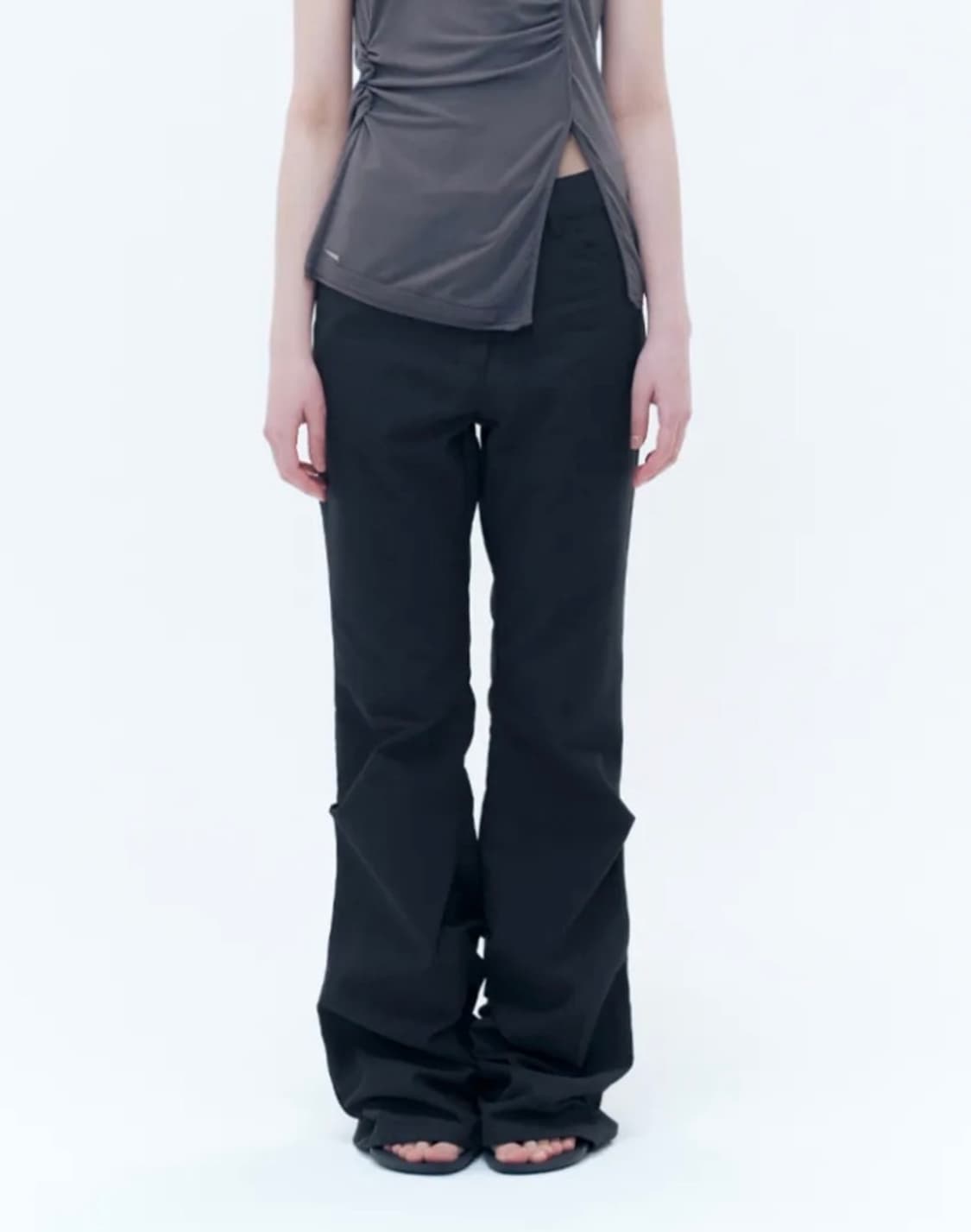 미세키서울 Cotton shirring bootscut pants BLA 상품이미지2