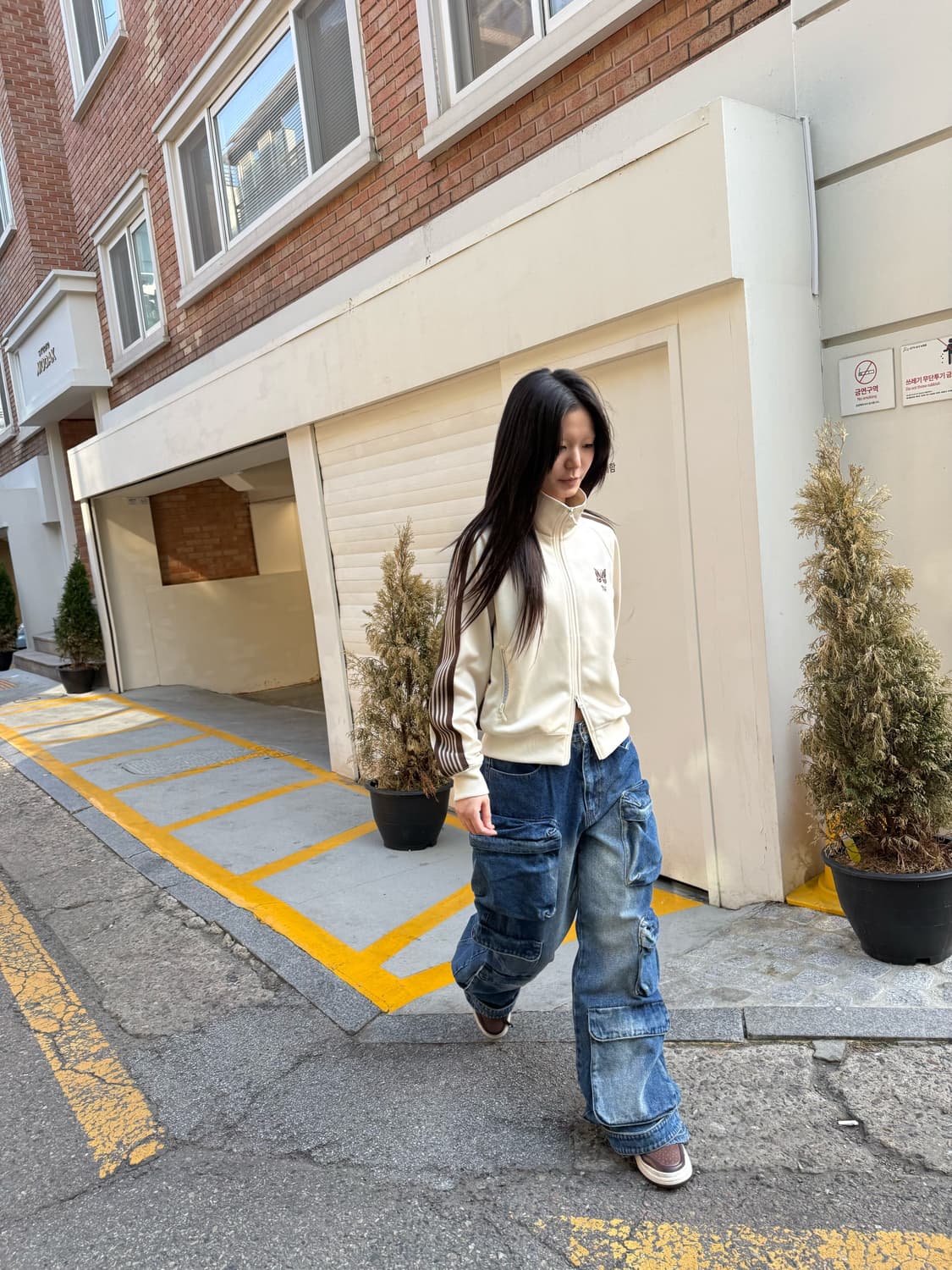니들스 X TW 아이보리&브라운 집업 상품이미지1